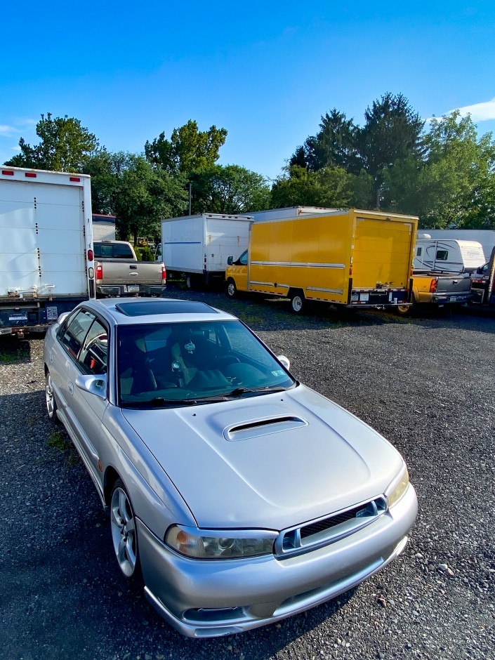 Dominick Phillips's 1999 Legacy GT 2.5gt