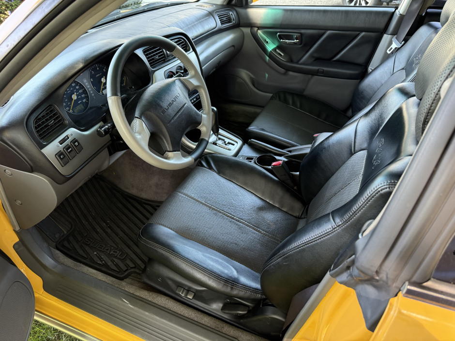 Lisa T's 2003 Baja Classic 2.5L Automat