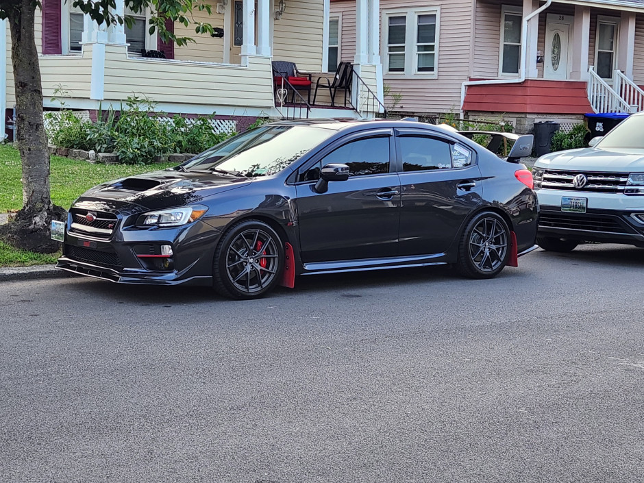 Philip G's 2017 WRX STI Limited with wing