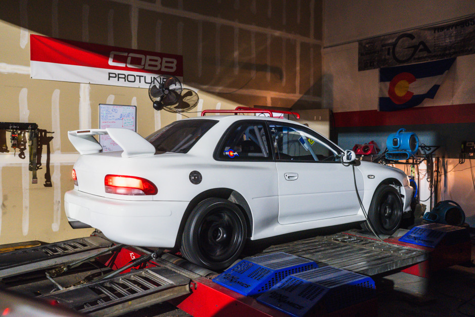 Robert C's 2001 Impreza 2.5RS Carbon Fiber Widebody
