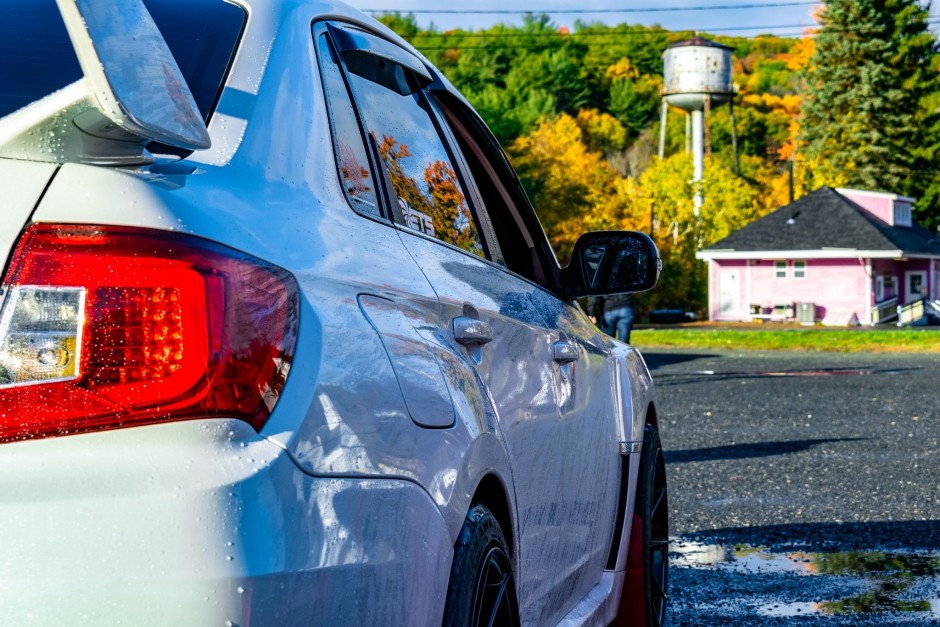 Justin Weeks's 2011 Impreza WRX STI Limited 