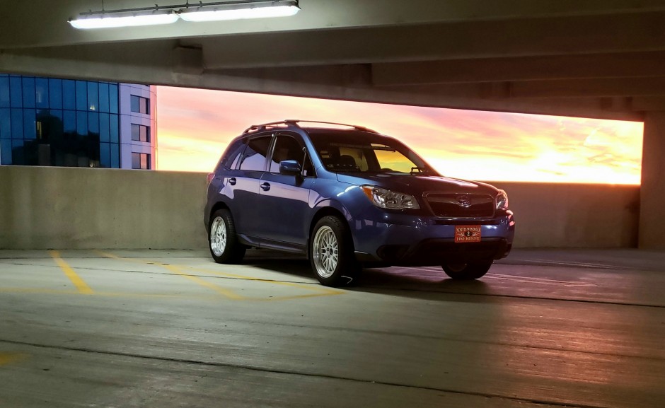 Luis  R's 2015 Forester Premium 2.5l