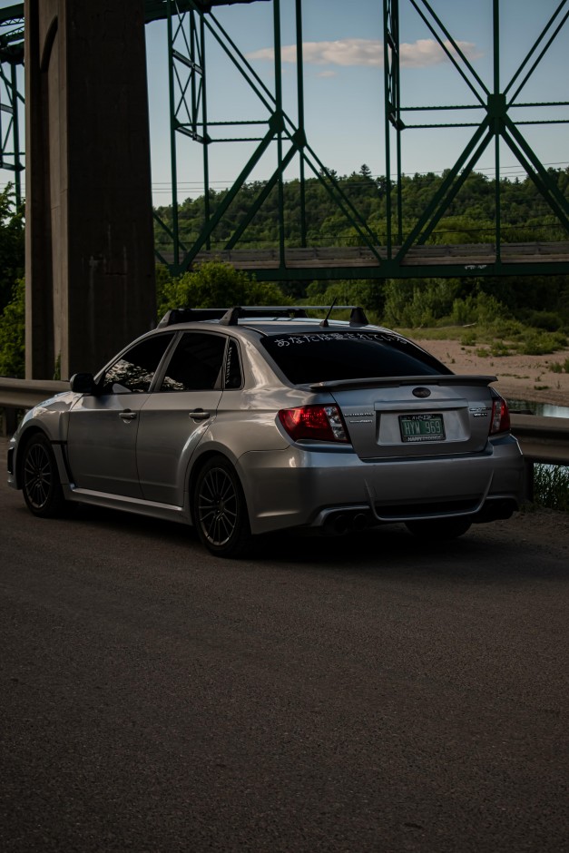 Aaron Gucciardi's 2012 Impreza WRX premium