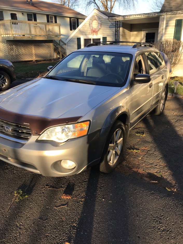 Dylan Taylor's 2007 Outback 2.5i