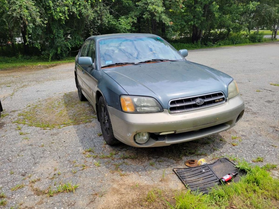 Jeremy Lee B's 2002 Outback H6 3.0 L.L.Bean 