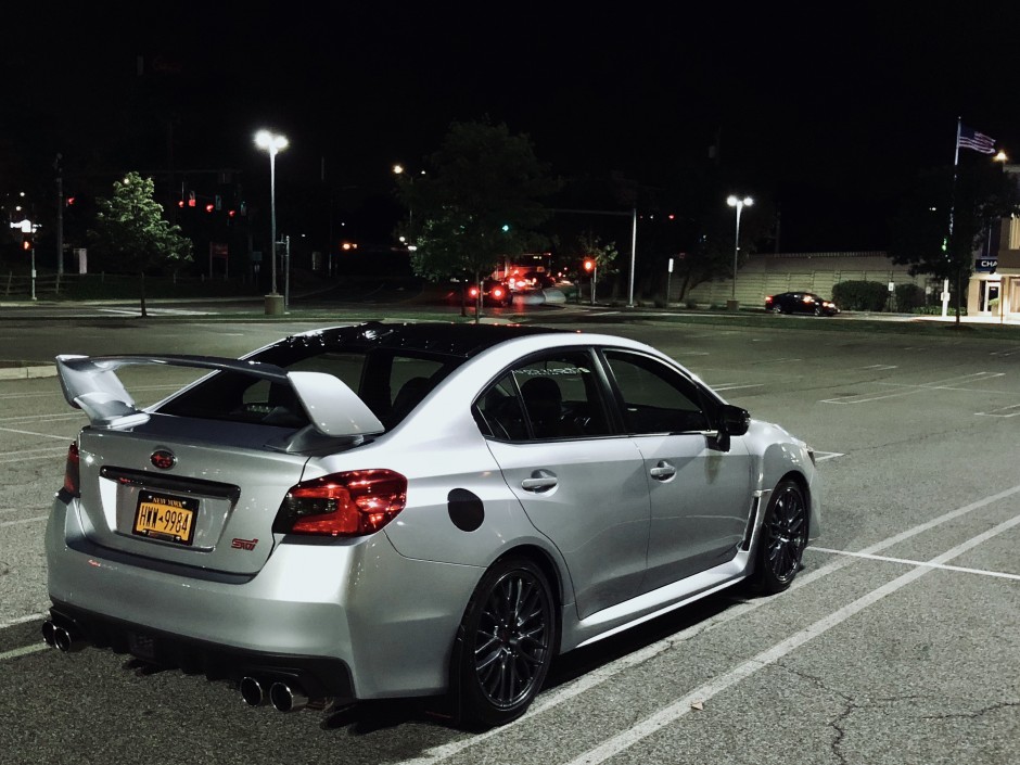 Hector L. R's 2016 Impreza WRX STI Limited