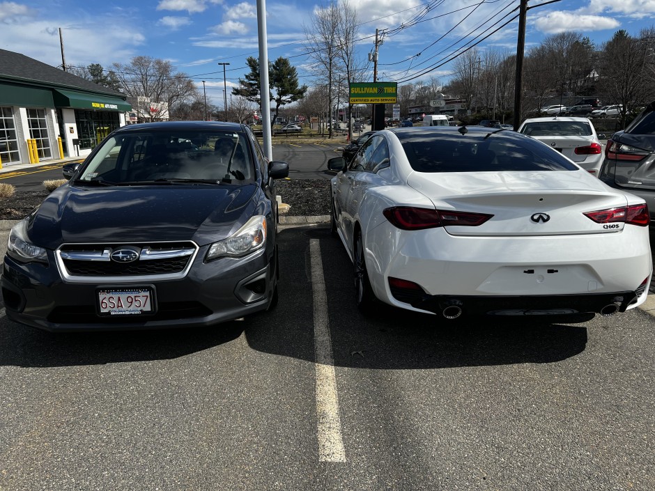 Eric J's 2017 Other Q60 red sport