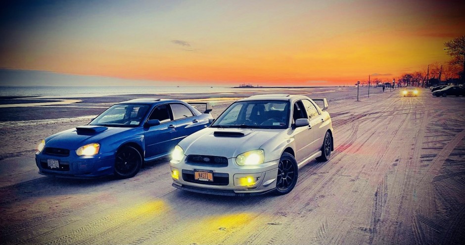 Hector G's 2005 Impreza WRX STI Premium