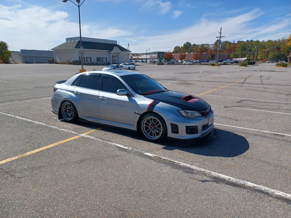 Raul  Burgos 's 2014 Impreza WRX Base 2.5 Turbo 