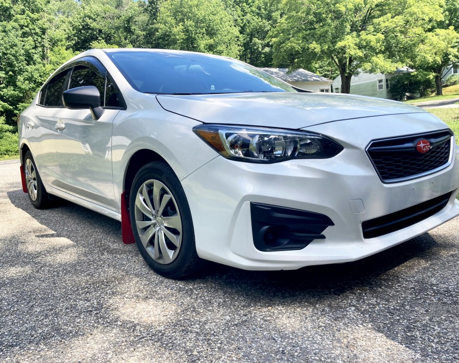 Daniel T's 2019 Impreza Base 