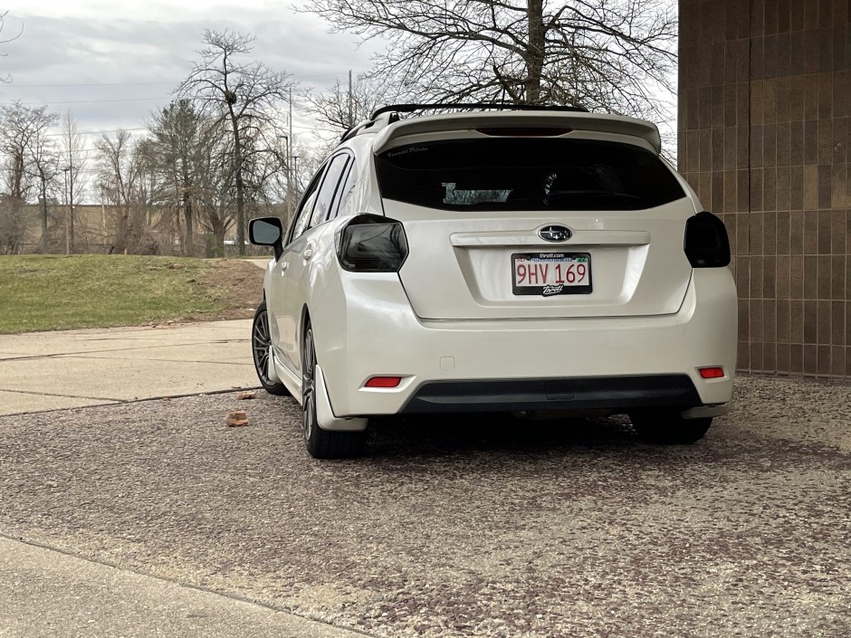 Omar S's 2012 Impreza 2.0 sport premium 