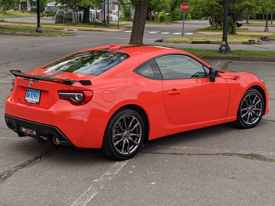 Rebecca Souza's 2017 BRZ 860 Special Edition