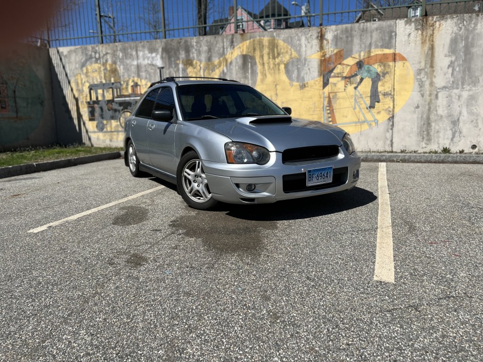 Mason  Carney's 2005 Impreza 2.5rs wagon 