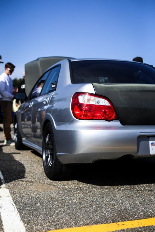 Austin  Desrochers 's 2005 Impreza WRX STI Base 2.5