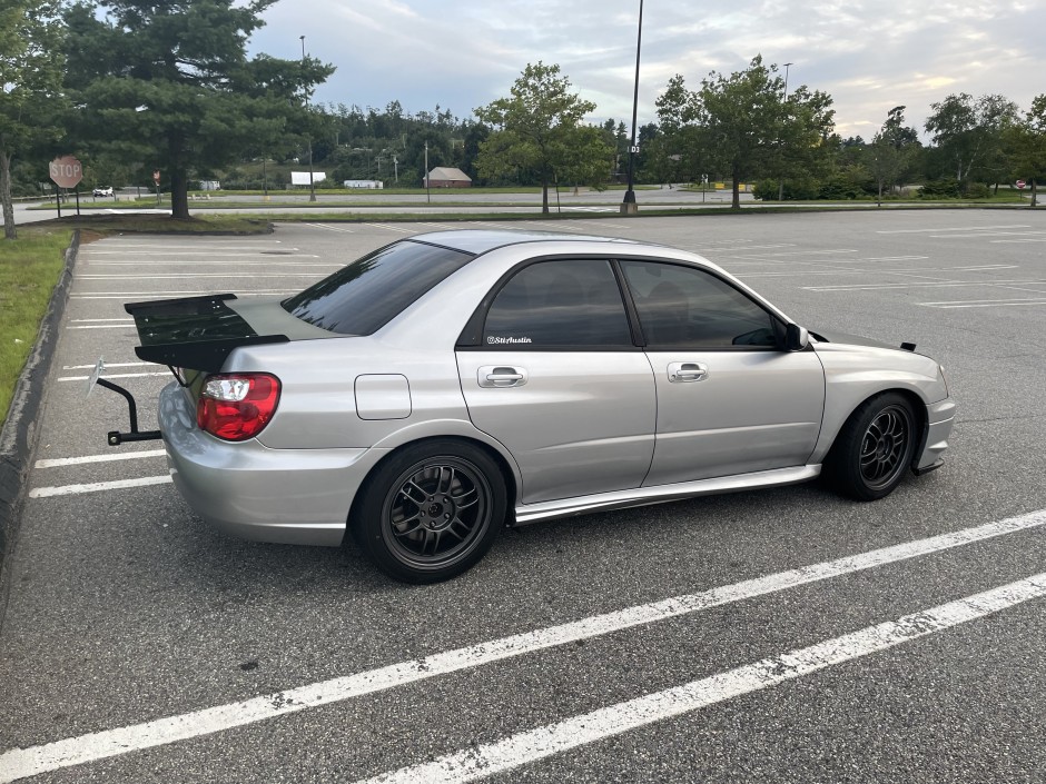 Austin  Desrochers 's 2005 Impreza WRX STI Base 2.5