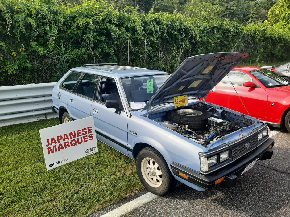 Mark and Anna Fowler's 1984 DL/GL GL Wagon, Dual Range