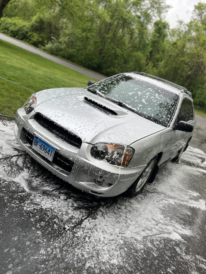 Mason  Carney's 2005 Impreza 2.5rs wagon 