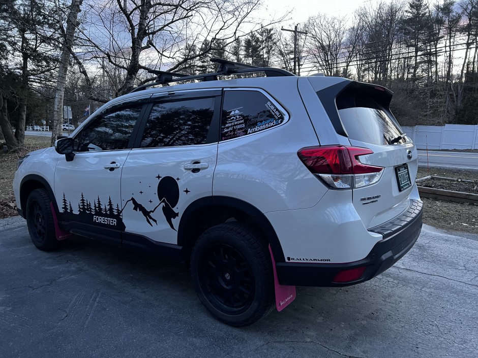 Carrie  Cahoon's 2021 Forester Limited 