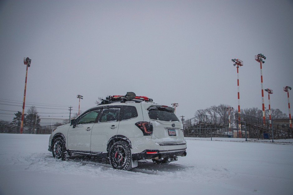 Ranier Cespedes's 2017 Forester Touring 2.0XT