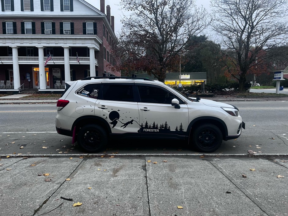 Carrie  Cahoon's 2021 Forester Limited 