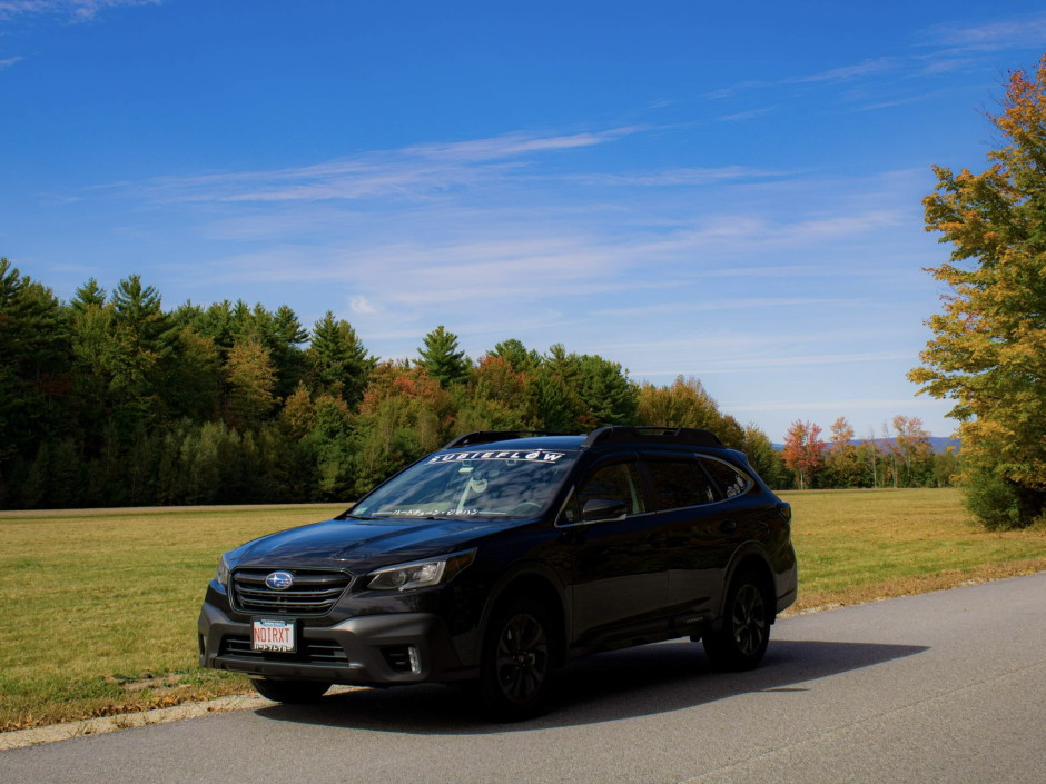 Danielle C's 2022 Outback Onyx Edition XT