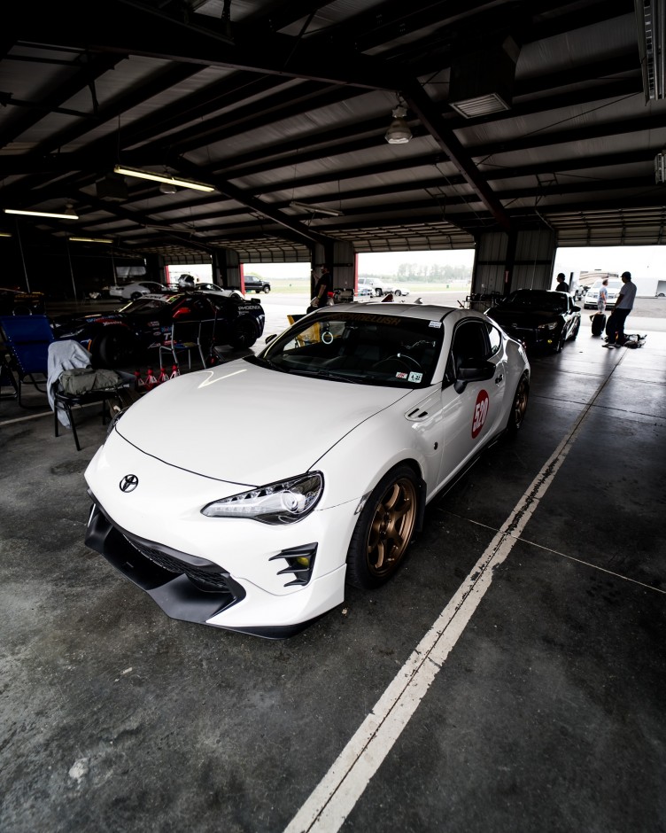 Jonathan C's 2017 BRZ Toyota 86 Base