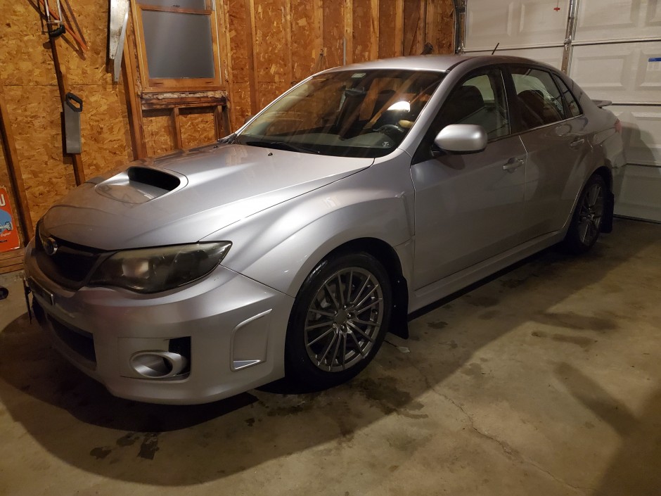 Larry R's 2013 Impreza WRX Limited