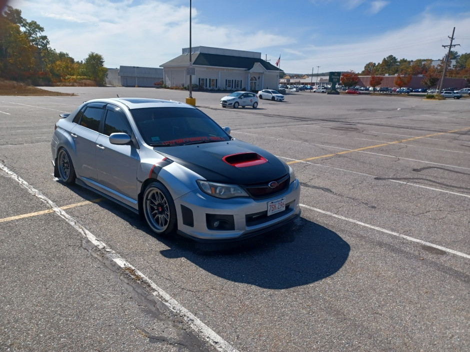 Raul  Burgos 's 2014 Impreza WRX Base 2.5 Turbo 