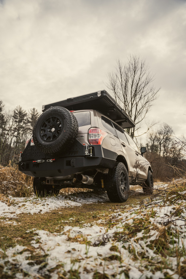 Sam Epstein 's 2015 Forester 2.5i