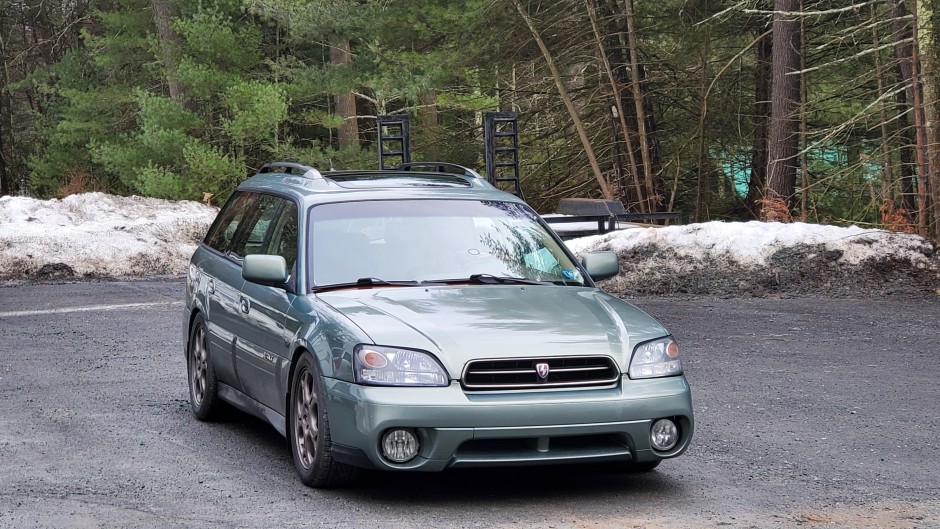 Nicholas Ferrara's 2004 Outback H6-3.0 LL Bean