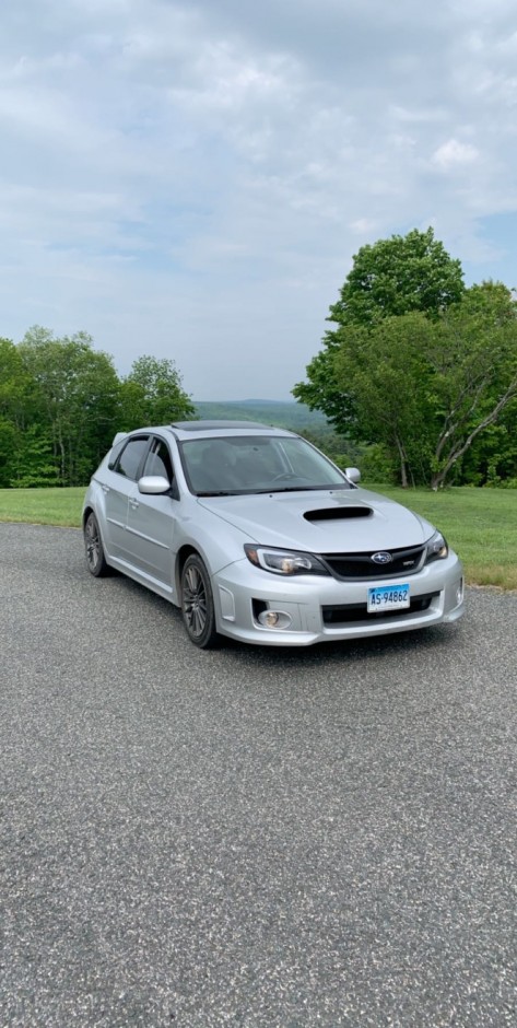 Tyler Y's 2011 Impreza WRX Hatchback