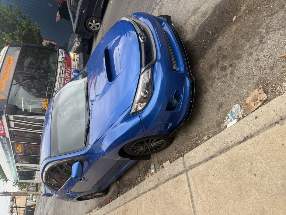 Luis Alvelo's 2014 Impreza WRX Limited