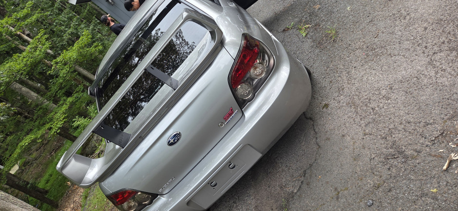Dustin S's 2006 Impreza WRX STI
