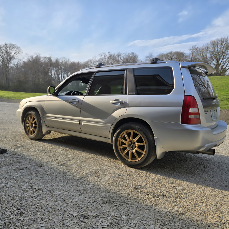 Oscar V's 2004 Forester 2.5XT