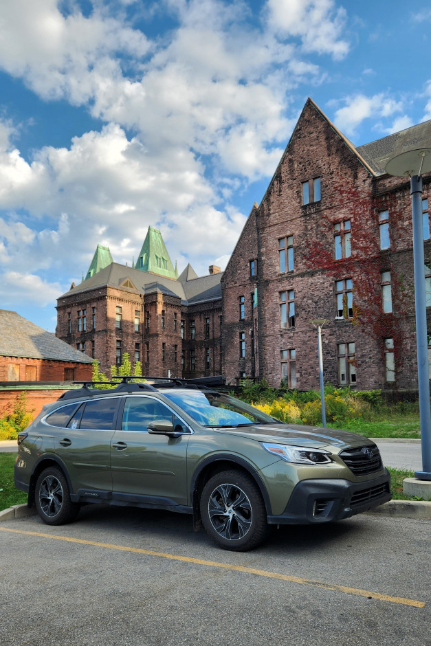 Nina H's 2022 Outback Limited