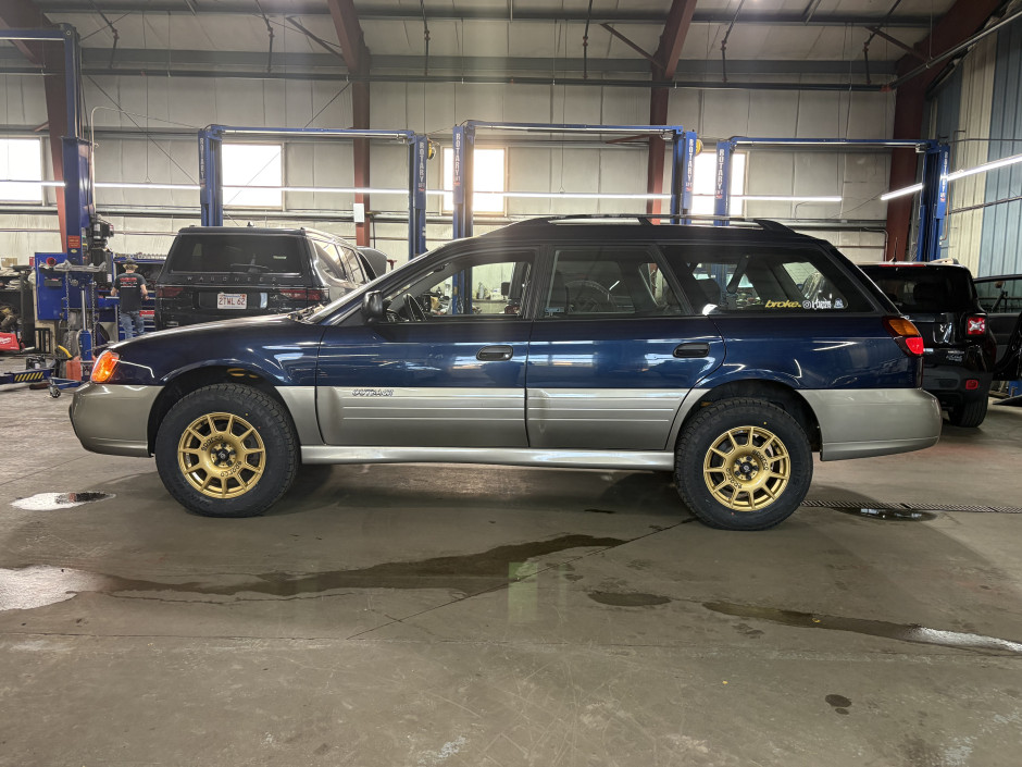 Aiden M's 2004 Legacy Outback Limited