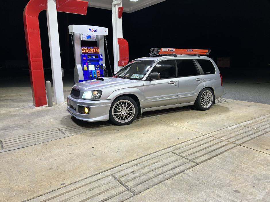 Aaron G's 2005 Forester XT