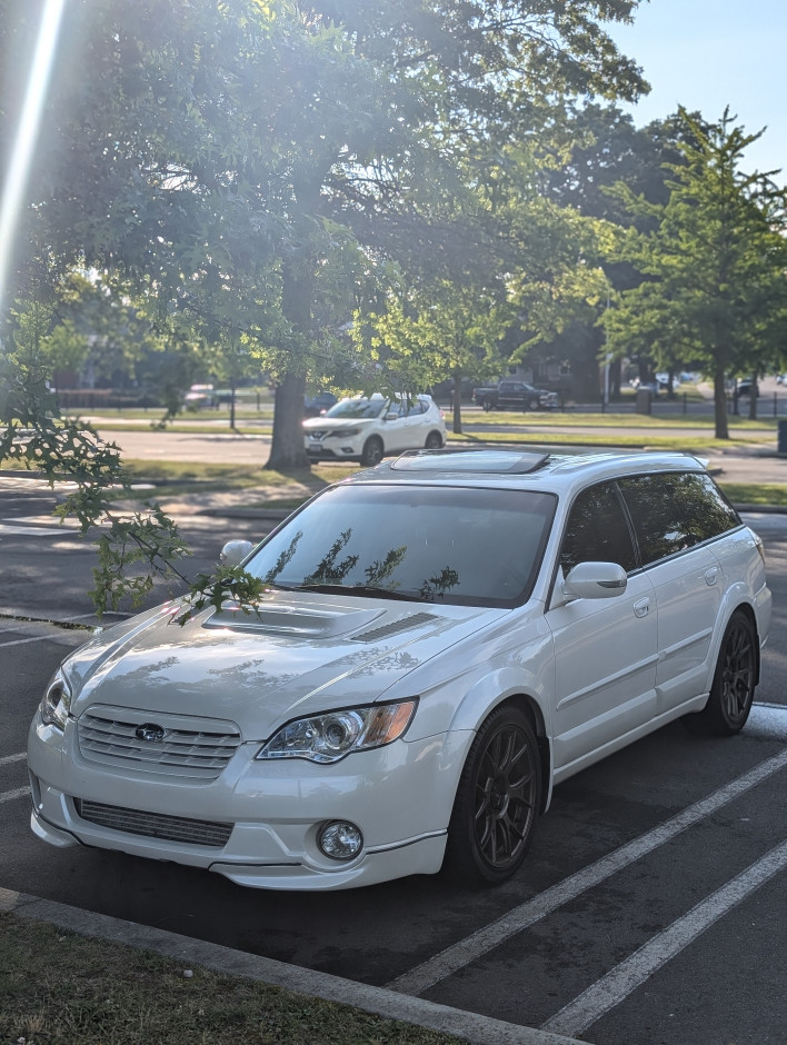 Taylor K's 2009 Outback 2.5 XT Limited