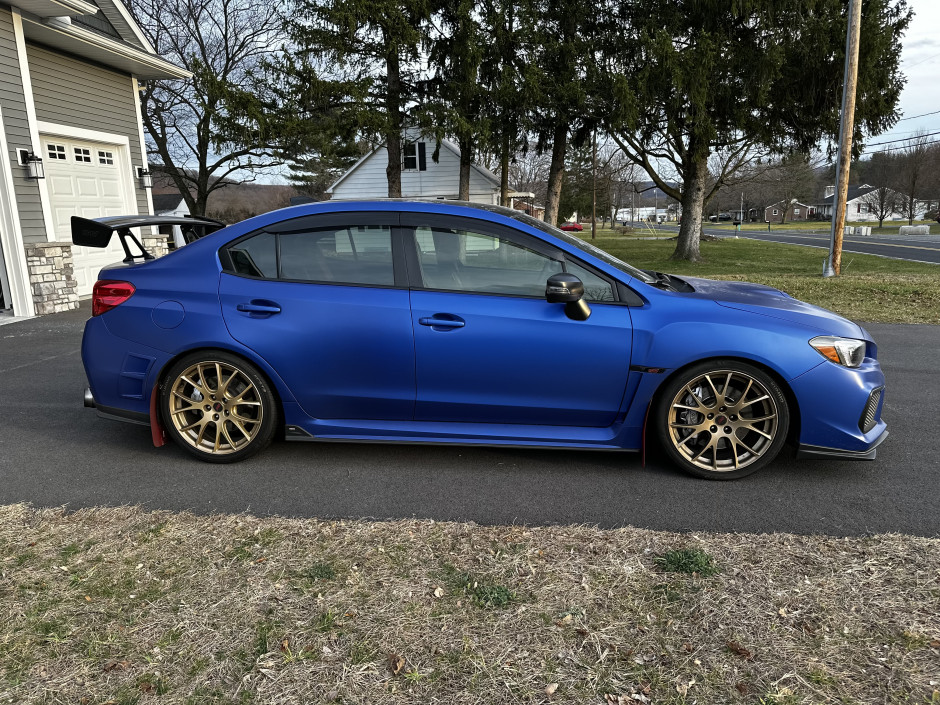 Brandon B's 2018 Impreza WRX STI Sti Type Ra