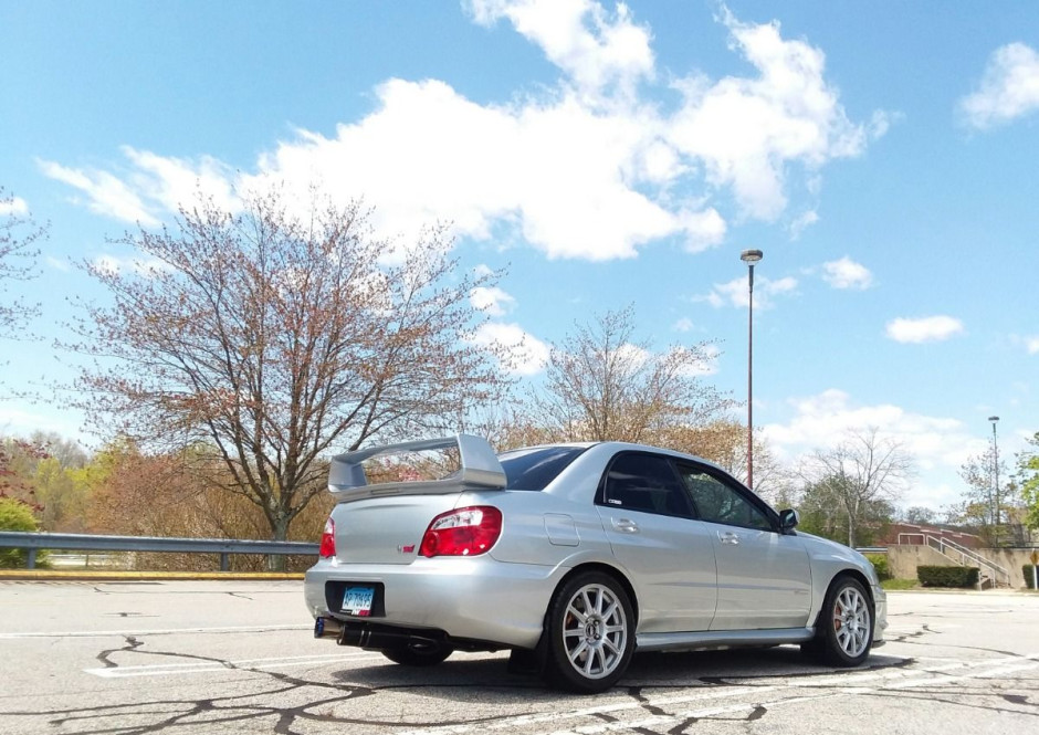 Matthew Dasilva's 2005 Impreza STi 