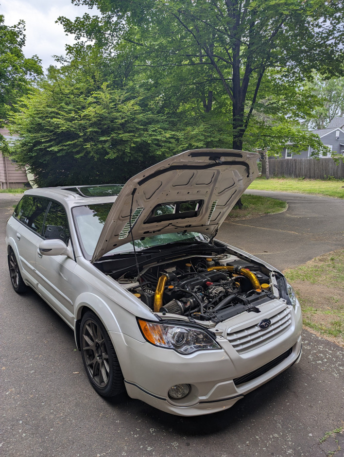 Taylor K's 2009 Outback 2.5 XT Limited