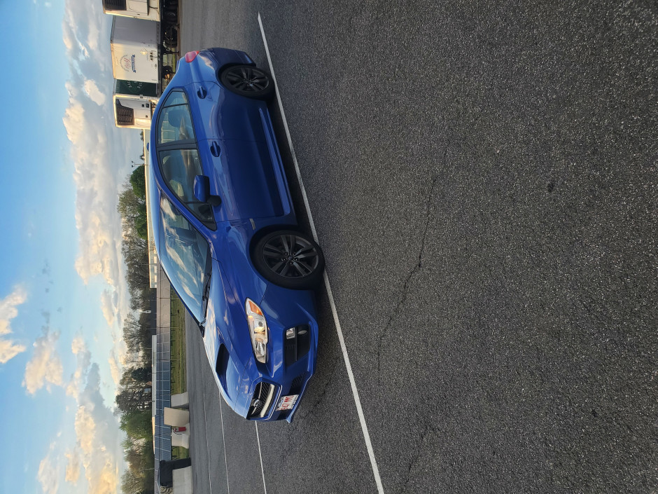 Robert Davis's 2017 Impreza WRX Premium 