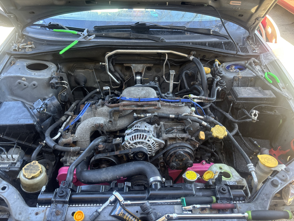 Milan Spasoski's 2005 Impreza 92x