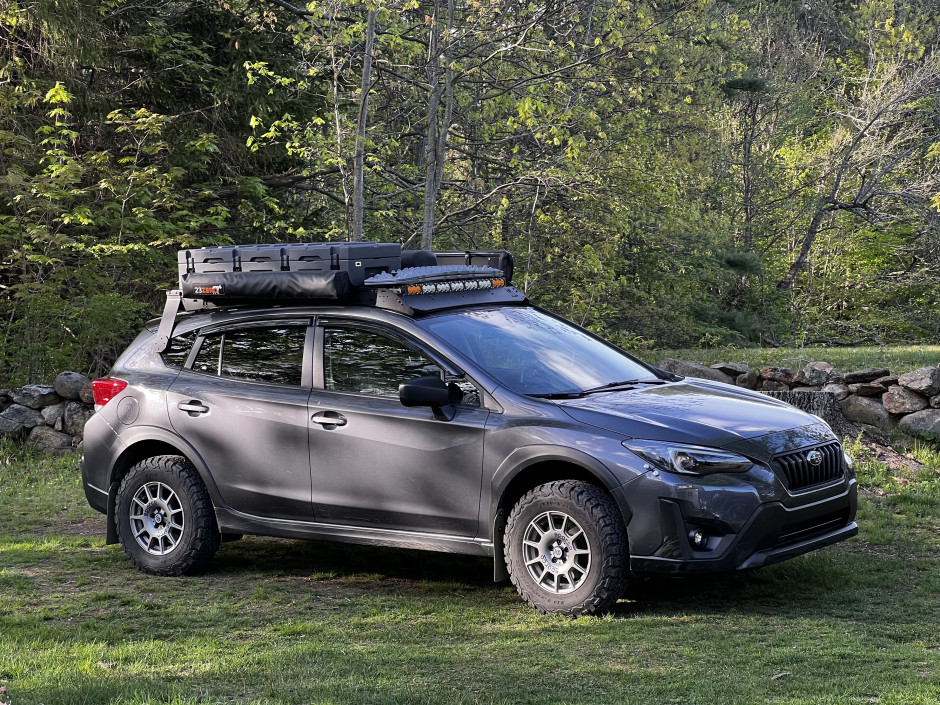 Chaz T's 2022 Crosstrek Base 6MT