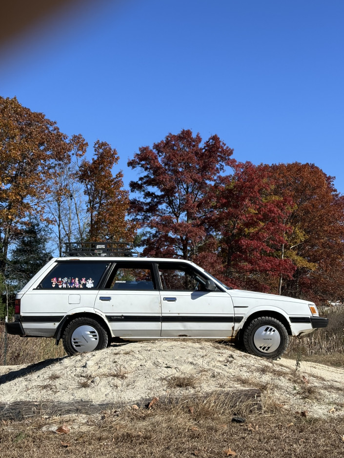 ethan chaffee's 1992 Loyale GL