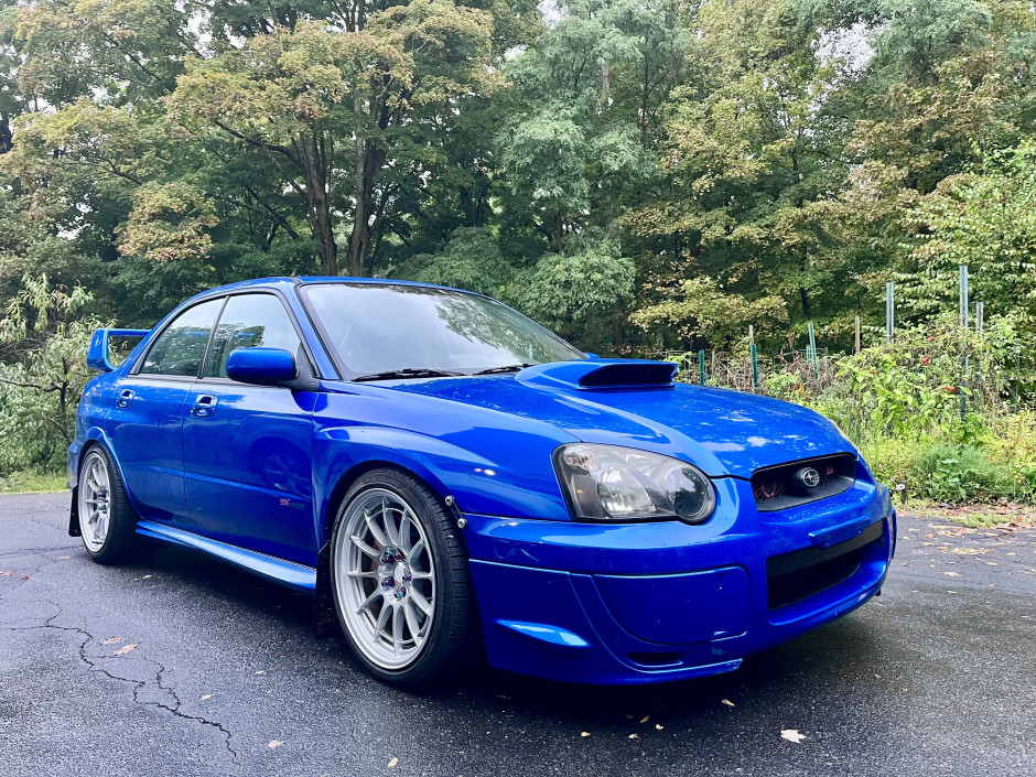 Emma Z's 2005 Impreza WRX STI Sti