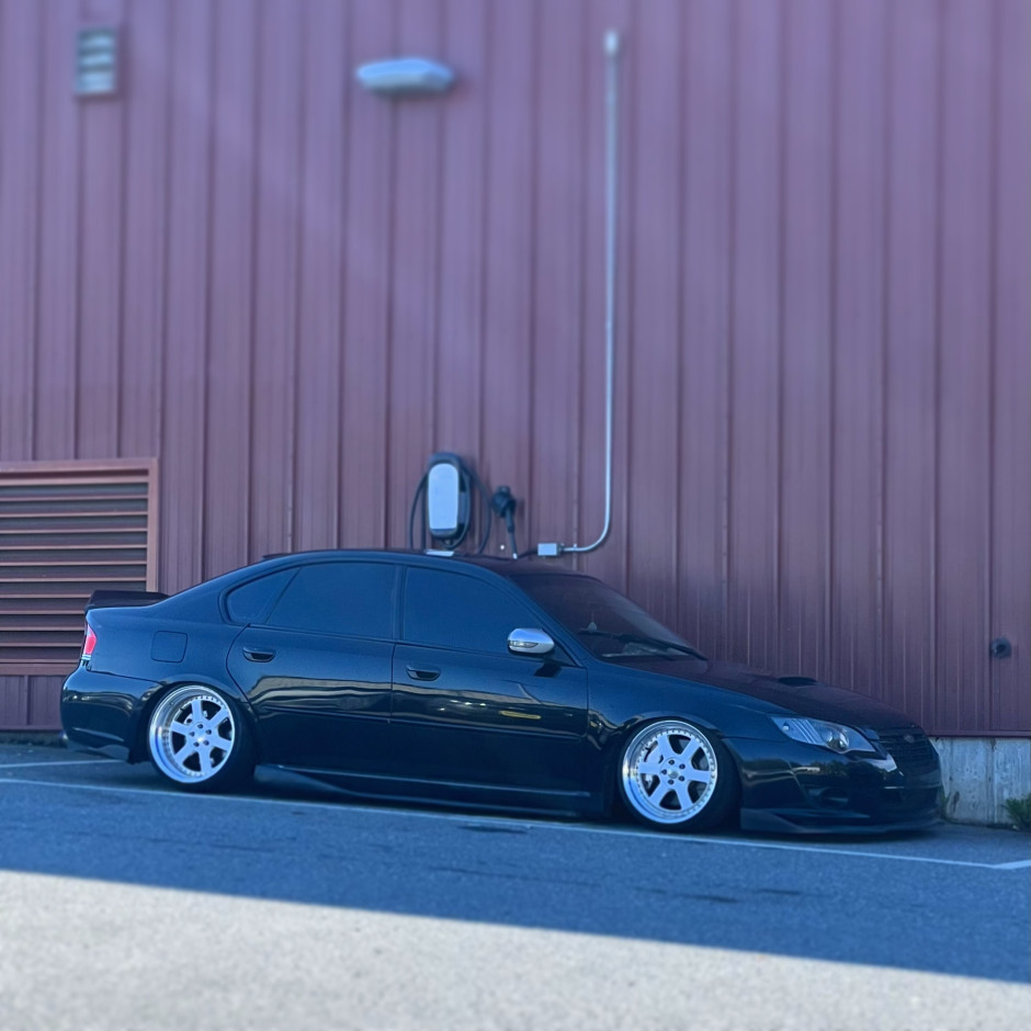 Matthew Mikolay's 2008 Legacy 3.0r Limited