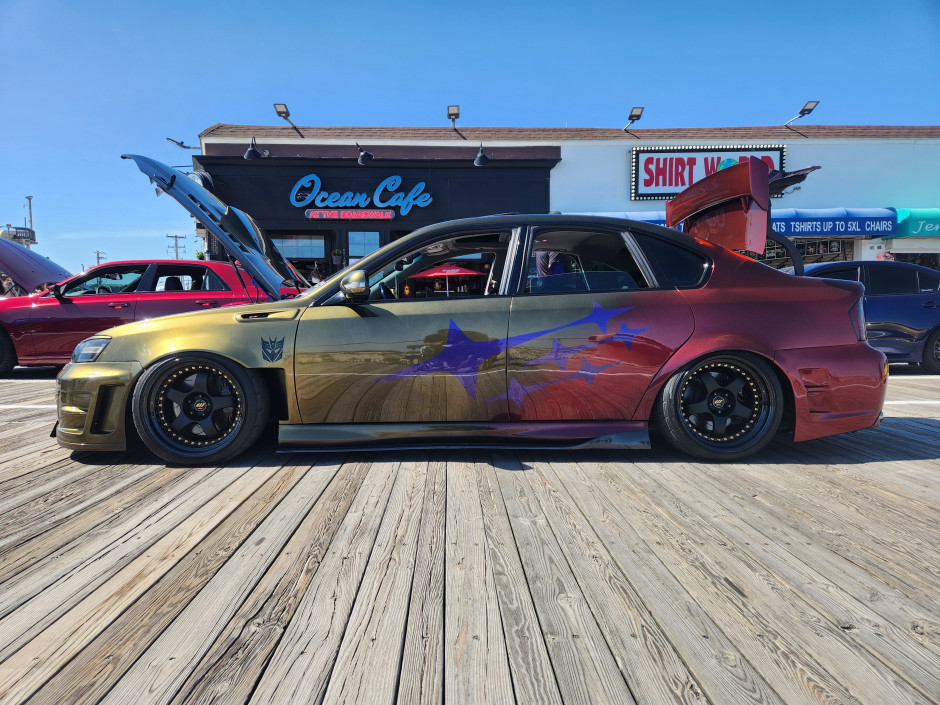 Jeffrey Roberts's 2005 Legacy Gt , limited