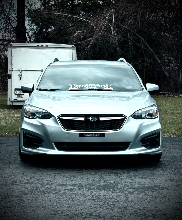 Gavin R's 2017 Impreza Premium