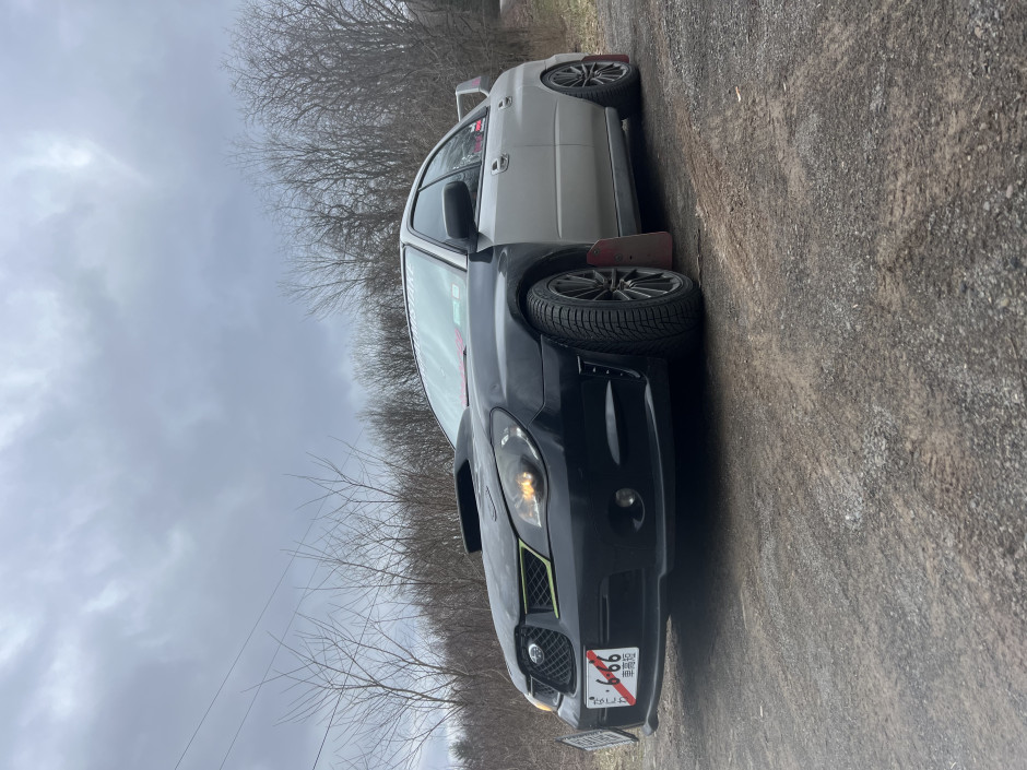 Kevin Bullis Jr 's 2007 Impreza 2.5i 